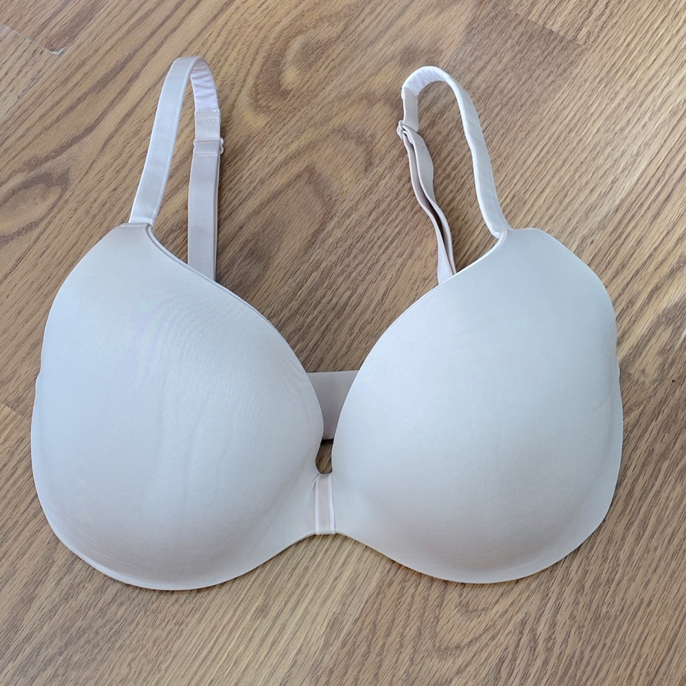 Chantelle Bra Lined slight stretch Womens 32DD Beige and Pink